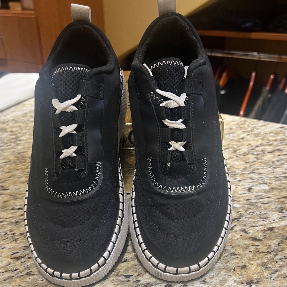 Black fashion, walking sneaker